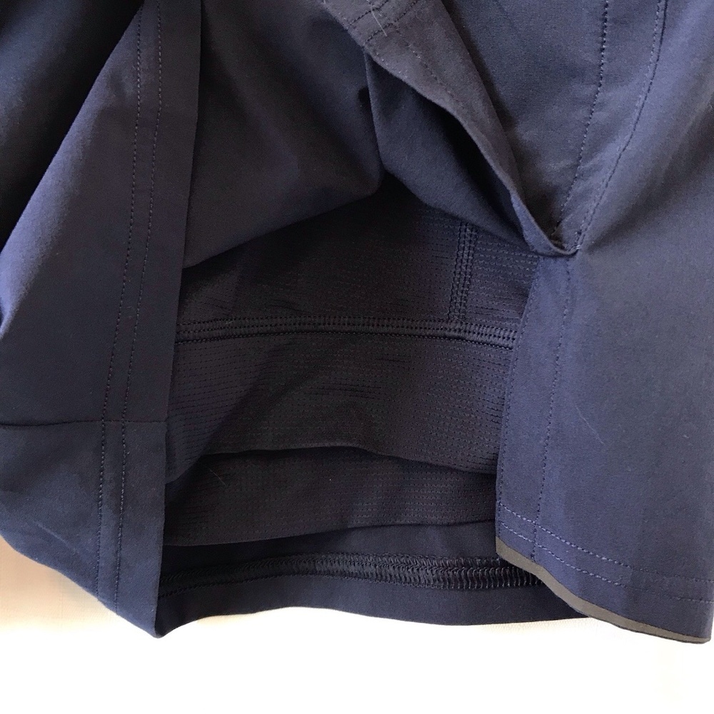 Rhone Shorts Mens L Linerless Navy Blue Stretch Workout Running Active - Picture 8 of 11